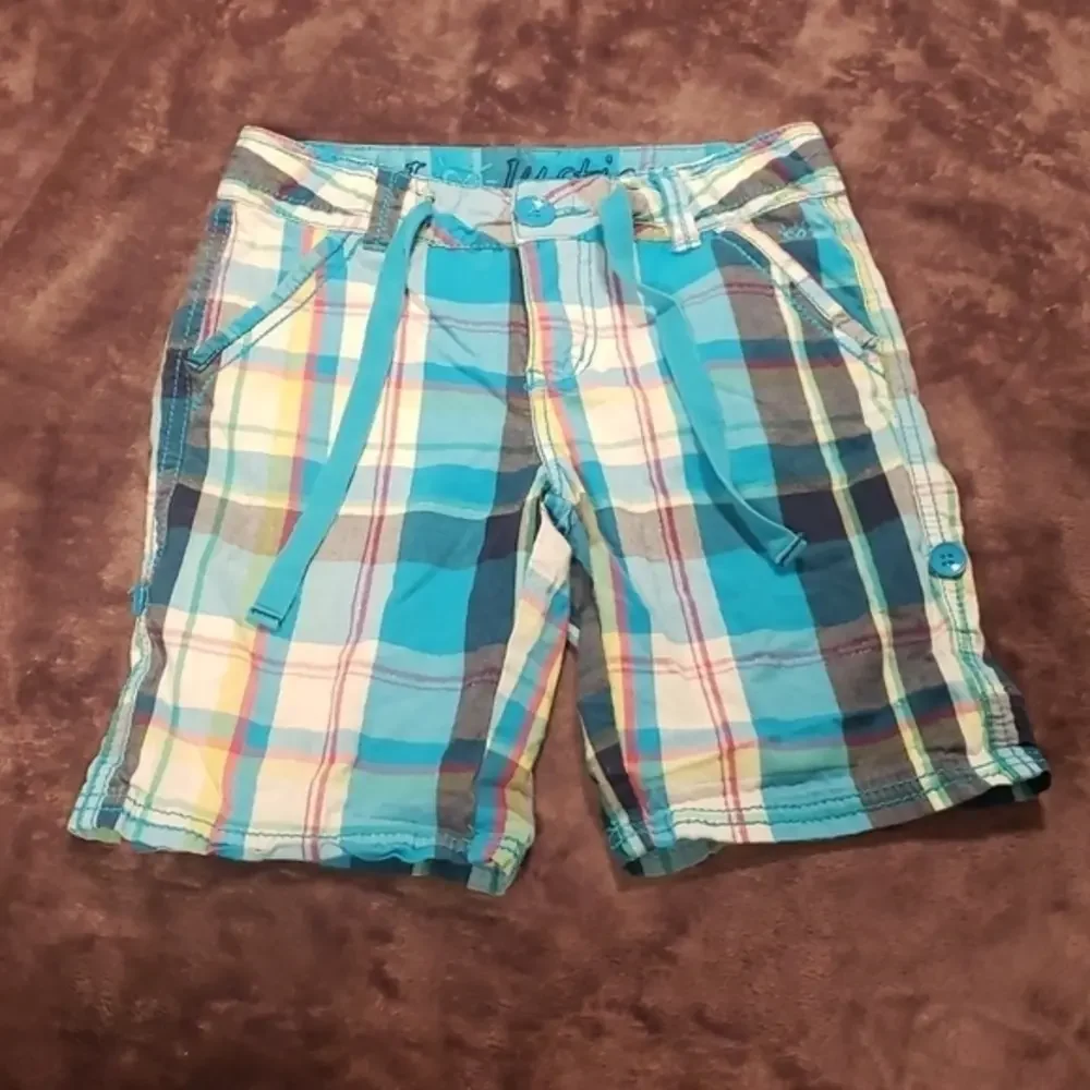Girls plaid‎ shorts